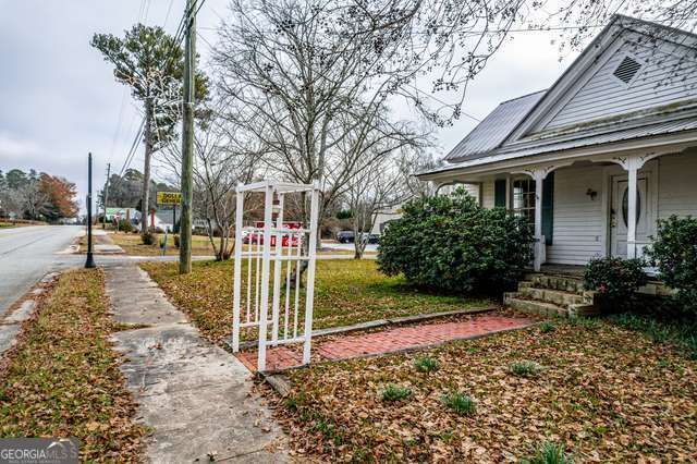 1370 Ga Highway 22 E, Haddock, GA 31033