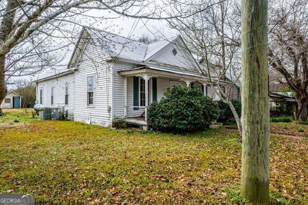 1370 Ga Highway 22 E, Haddock, GA 31033