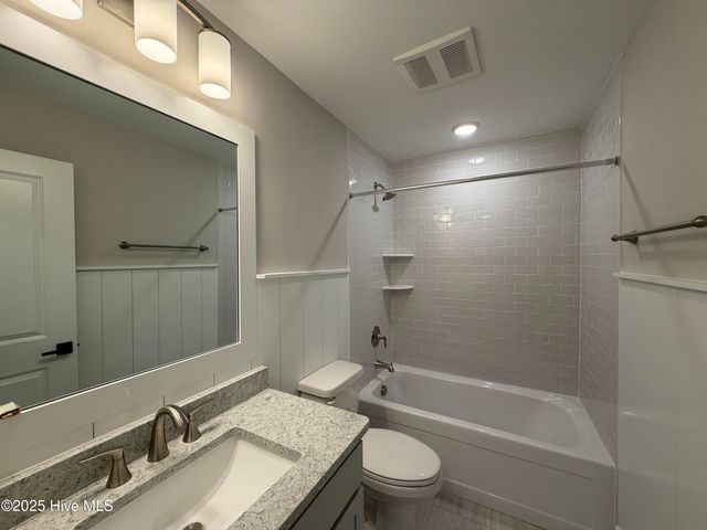 6020 Calvada Circle, Leland, NC 28451