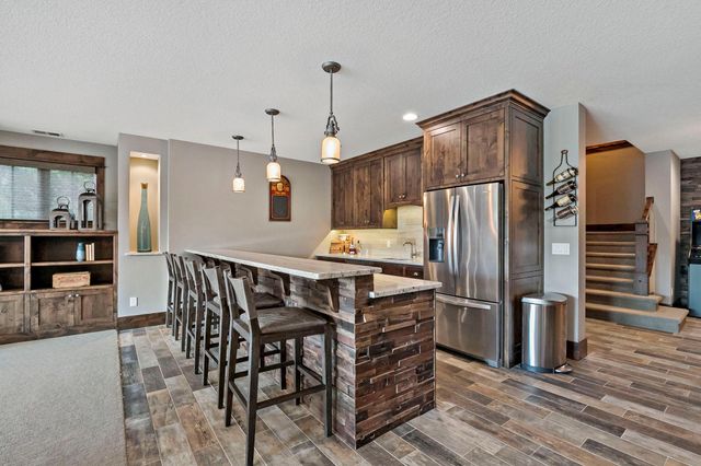 12611 20th Street N, West Lakeland Twp, MN 55082