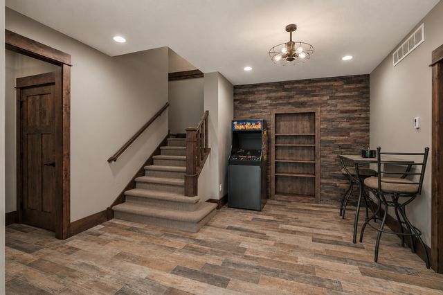 12611 20th Street N, West Lakeland Twp, MN 55082
