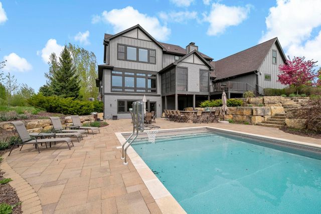 12611 20th Street N, West Lakeland Twp, MN 55082