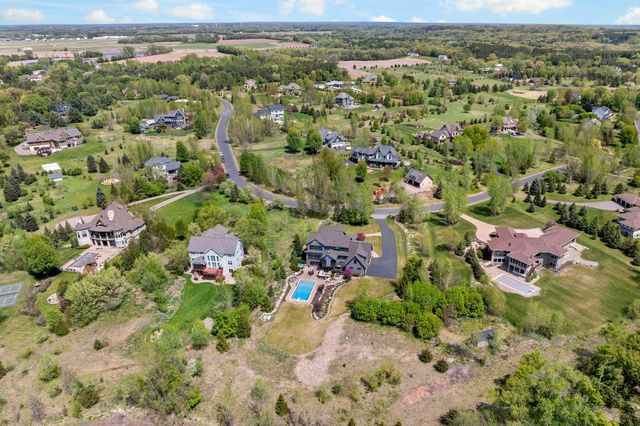 12611 20th Street N, West Lakeland Twp, MN 55082