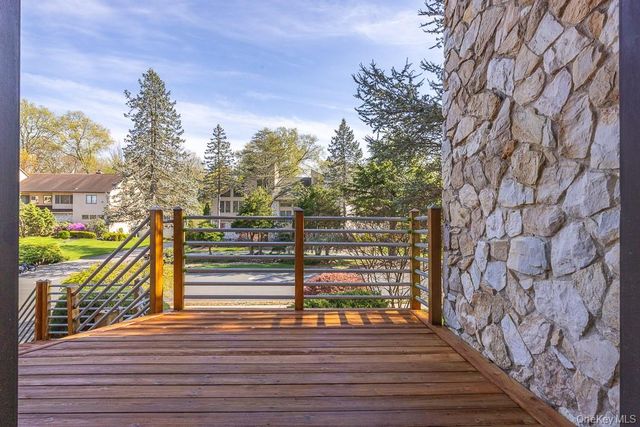 16 Lady Godiva Way, New City, NY 10956