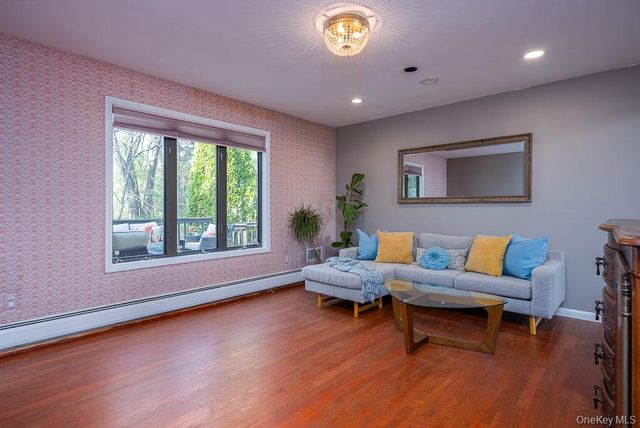 16 Lady Godiva Way, New City, NY 10956