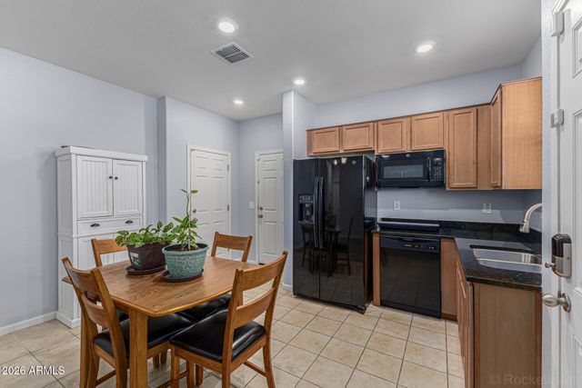 839 W HOT SPRINGS Trail, San Tan Valley, AZ 85140