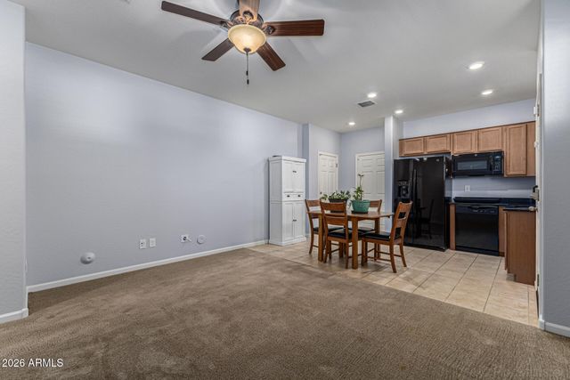 839 W HOT SPRINGS Trail, San Tan Valley, AZ 85140