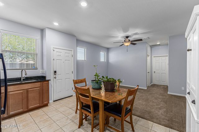 839 W HOT SPRINGS Trail, San Tan Valley, AZ 85140