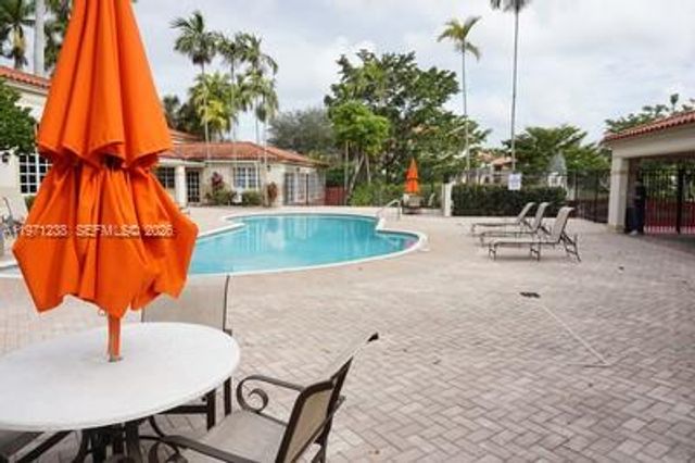 9785 Nob Hill Ct 9785, Sunrise, FL 33351