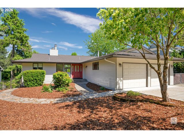 19142 SUNCREST Dr, West Linn, OR 97068
