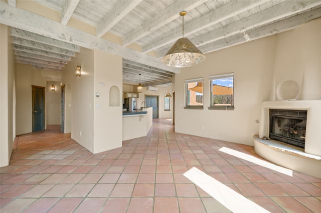 5 Sombra Court, Santa Fe, NM 87508