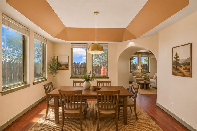 5 Sombra Court, Santa Fe, NM 87508