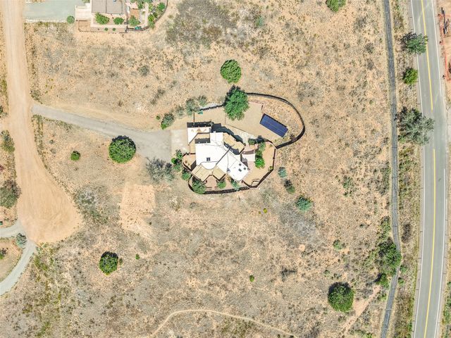 5 Sombra Court, Santa Fe, NM 87508