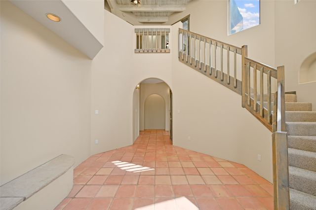 5 Sombra Court, Santa Fe, NM 87508