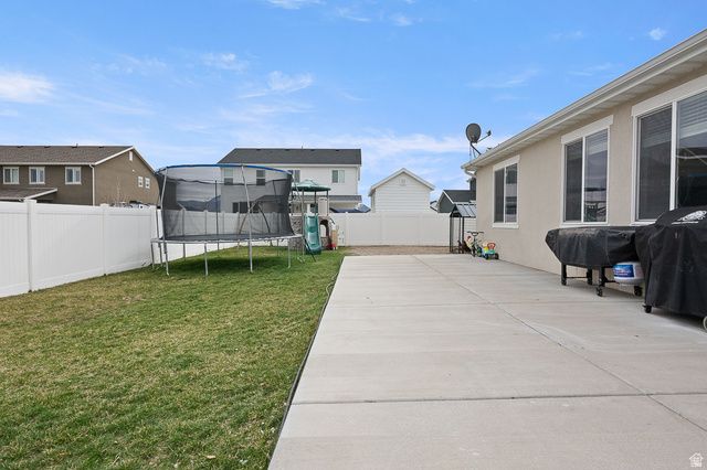4144 W 6075 S, Roy, UT 84067