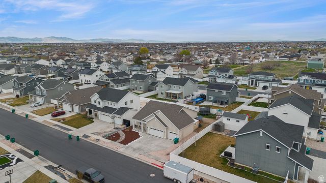 4144 W 6075 S, Roy, UT 84067