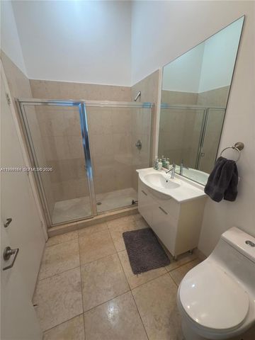 475 Brickell Ave 2813, Miami, FL 33131