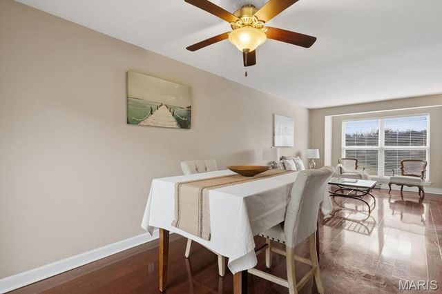 1939 Hunting Lake Court 1939, Kirkwood, MO 63122