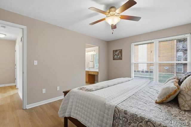 1939 Hunting Lake Court 1939, Kirkwood, MO 63122