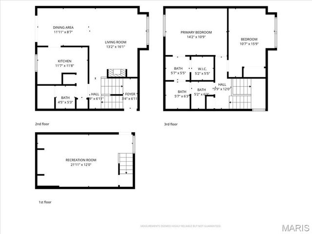 1939 Hunting Lake Court 1939, Kirkwood, MO 63122