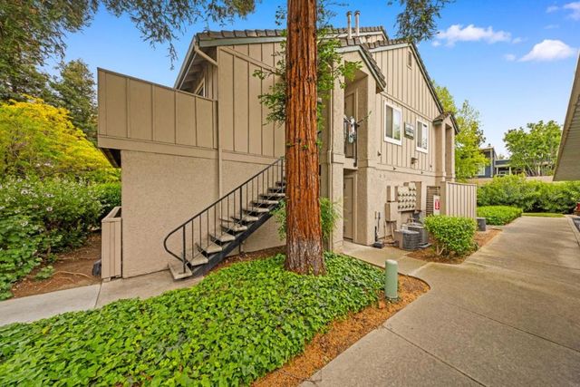 1241 Lakeview Circle, Pittsburg, CA 94565
