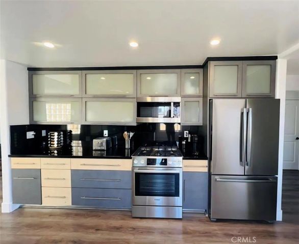 1645 Camden Avenue 401, Los Angeles, CA 90025