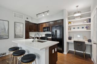 14807 Woodland Hills Drive B1P9210, Humble, TX 77396