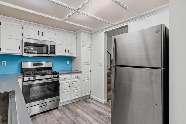 7714 York Lane N, Brooklyn Park, MN 55443