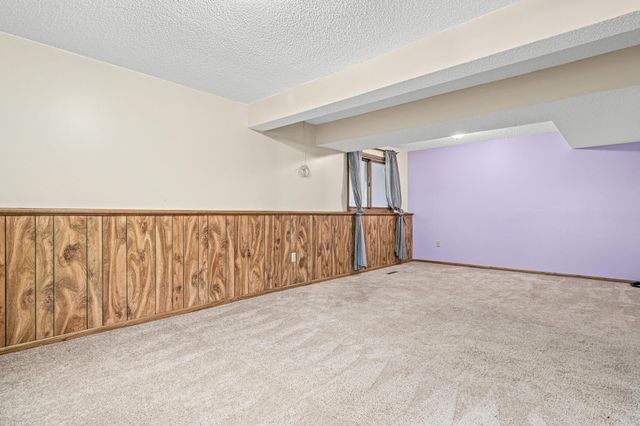 7714 York Lane N, Brooklyn Park, MN 55443