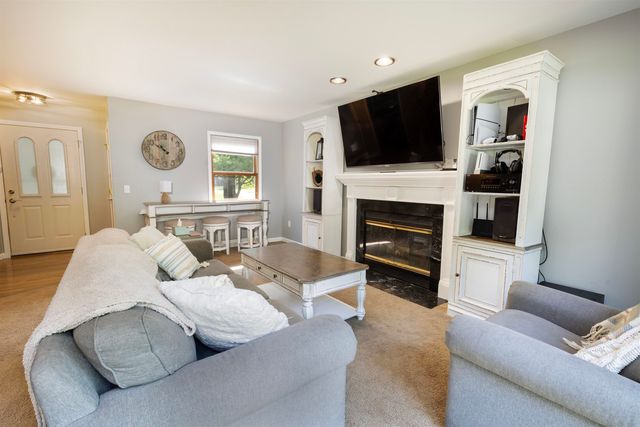 8611 Winding Brook Circle, Freeland, MI 48623