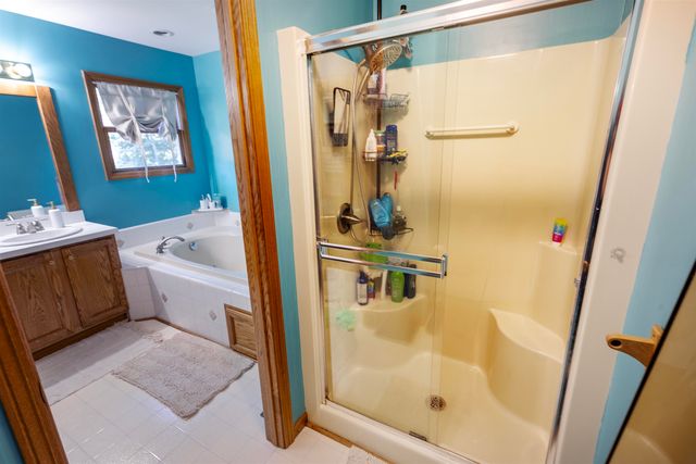 8611 Winding Brook Circle, Freeland, MI 48623