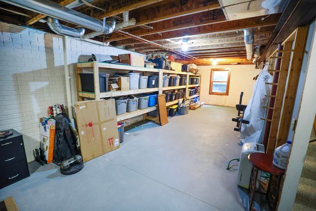 8611 Winding Brook Circle, Freeland, MI 48623