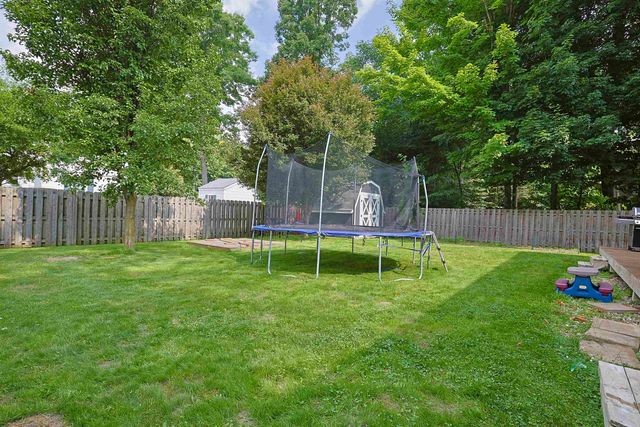 8611 Winding Brook Circle, Freeland, MI 48623