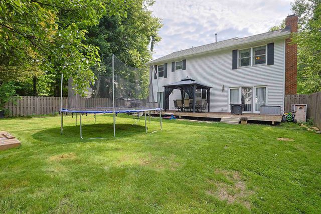 8611 Winding Brook Circle, Freeland, MI 48623