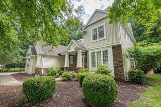 3803 Aspen Way, Midland, MI 48642