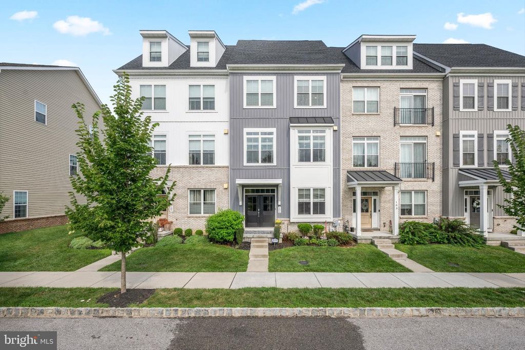 105 SMITHWORKS BLVD #3, PHOENIXVILLE, PA 19460 — photo 2