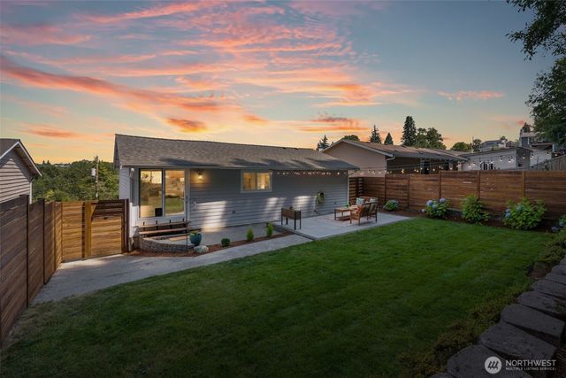 5423 31st Avenue SW, Seattle, WA 98126