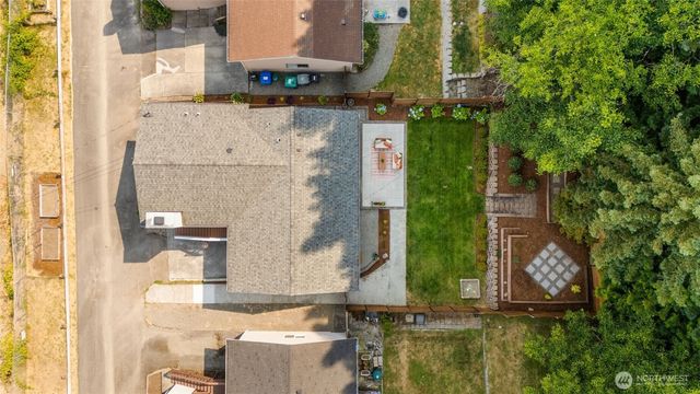 5423 31st Avenue SW, Seattle, WA 98126