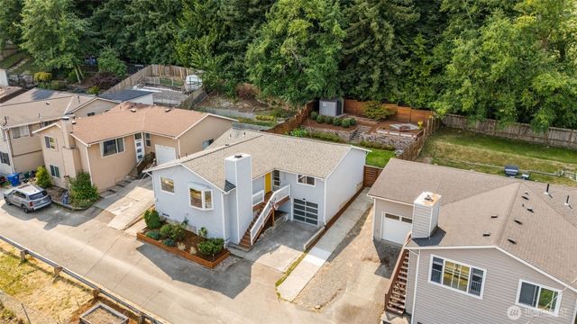 5423 31st Avenue SW, Seattle, WA 98126