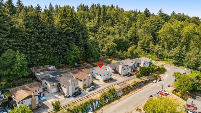 5423 31st Avenue SW, Seattle, WA 98126