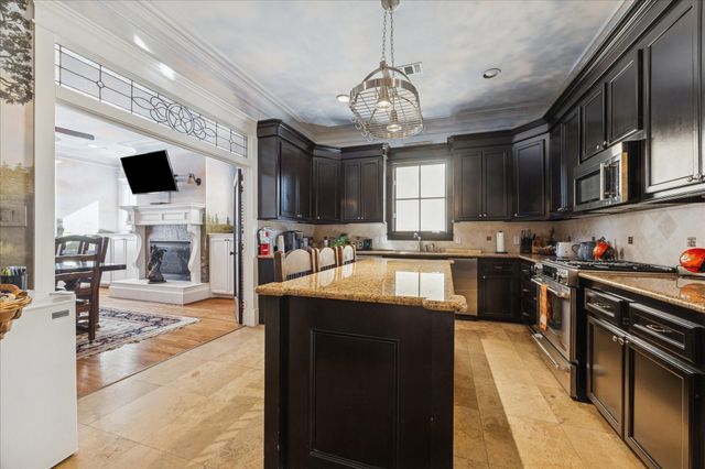 420 Heights Boulevard, Houston, TX 77007