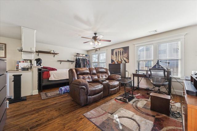 420 Heights Boulevard, Houston, TX 77007