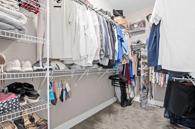 9156 187th Street W, Lakeville, MN 55044