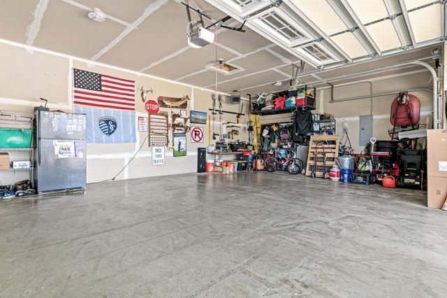 9156 187th Street W, Lakeville, MN 55044