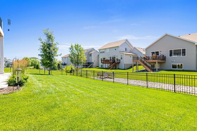 9156 187th Street W, Lakeville, MN 55044
