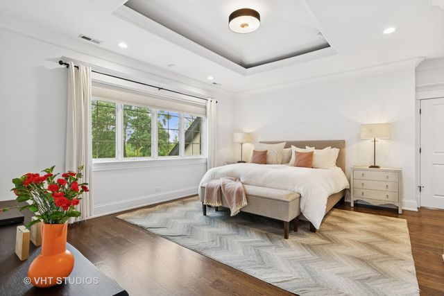 1200 Green Bay Road, Glencoe, IL 60022