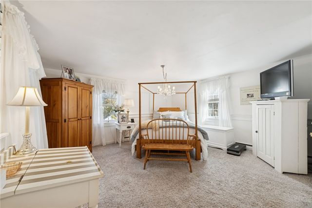 3024 Hyland Rd, Penn Twp, PA 15642