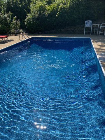 3024 Hyland Rd, Penn Twp, PA 15642