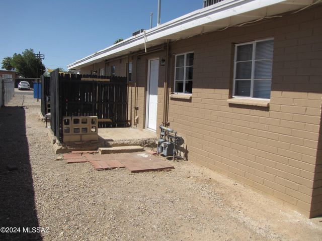 4721 E 1st Street, Tucson, AZ 85711