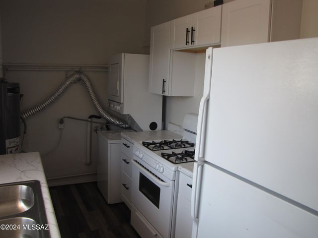 4721 E 1st Street, Tucson, AZ 85711